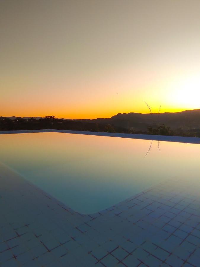 Casa De Maitreya - Piscina, Ar Condicionado Hotel Alto Paraiso de Goias Ngoại thất bức ảnh